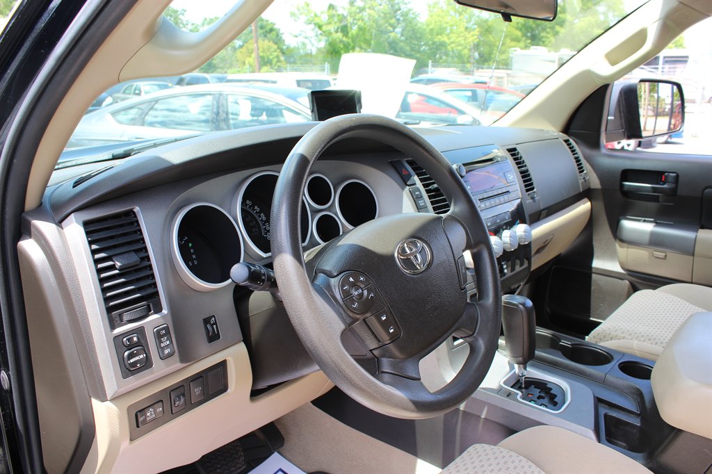 2011 Toyota Tundra Grade photo