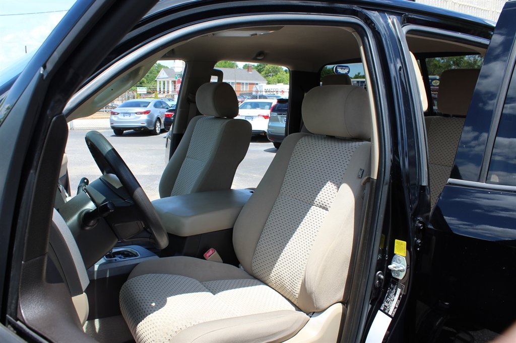 2011 Toyota Tundra Grade photo
