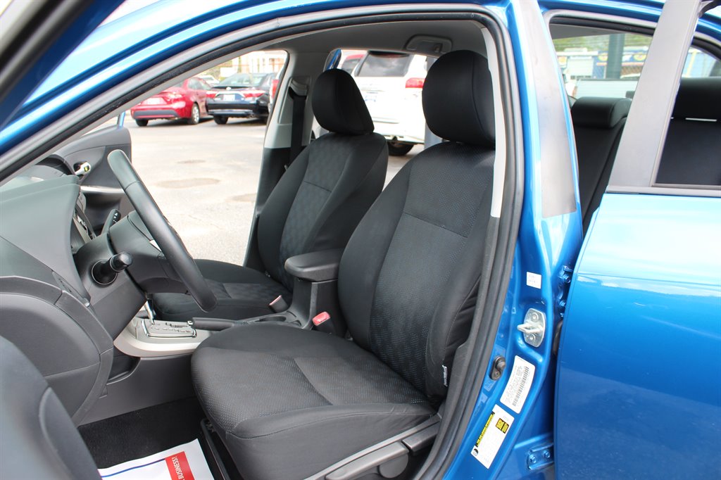 2010 Toyota Corolla photo