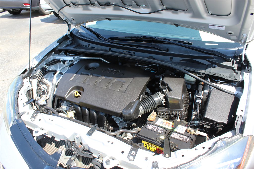2017 Toyota Corolla LE photo