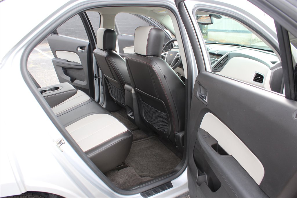 2011 Chevrolet Equinox LTZ photo