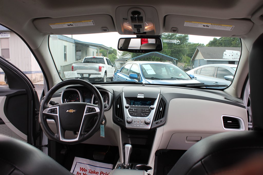 2011 Chevrolet Equinox LTZ photo