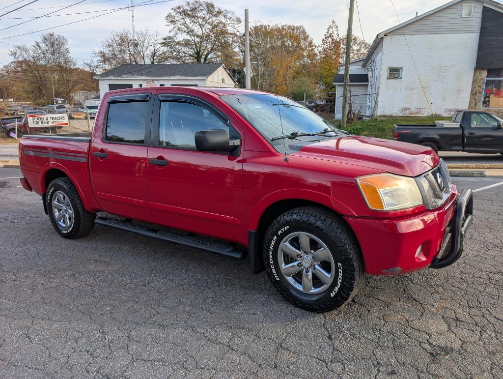 2012 Nissan Titan S photo