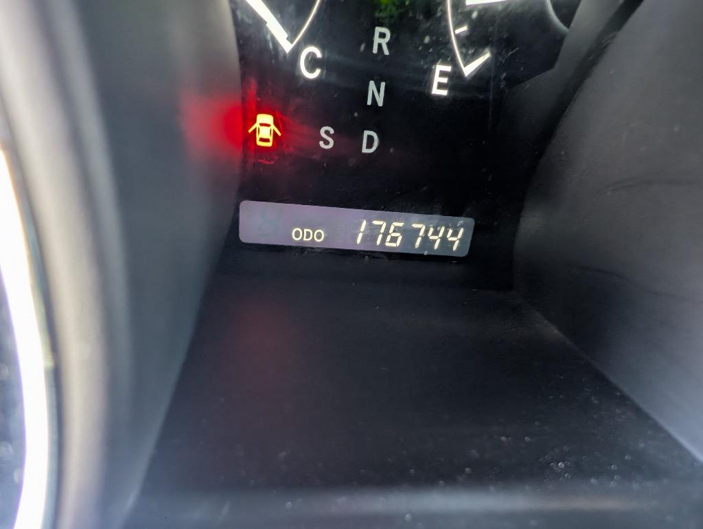 2013 Toyota Highlander - $12,995