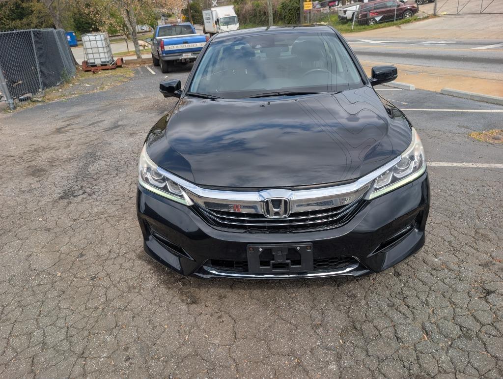 2017 Honda Accord - $13,895