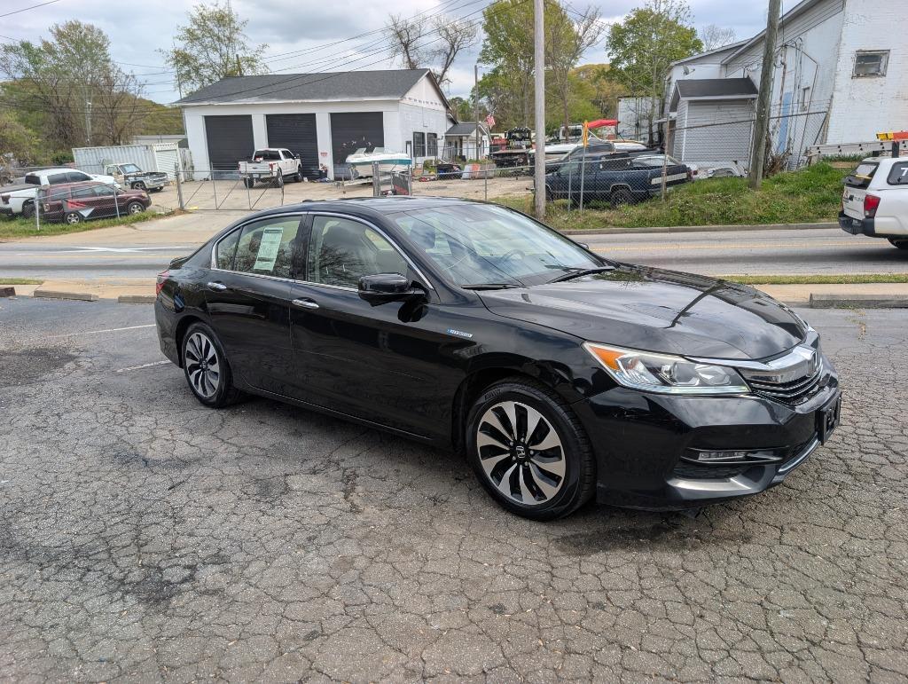 2017 Honda Accord - $13,895