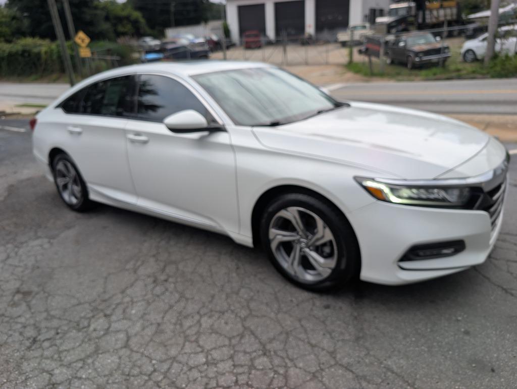 2018 Honda Accord - $17,995