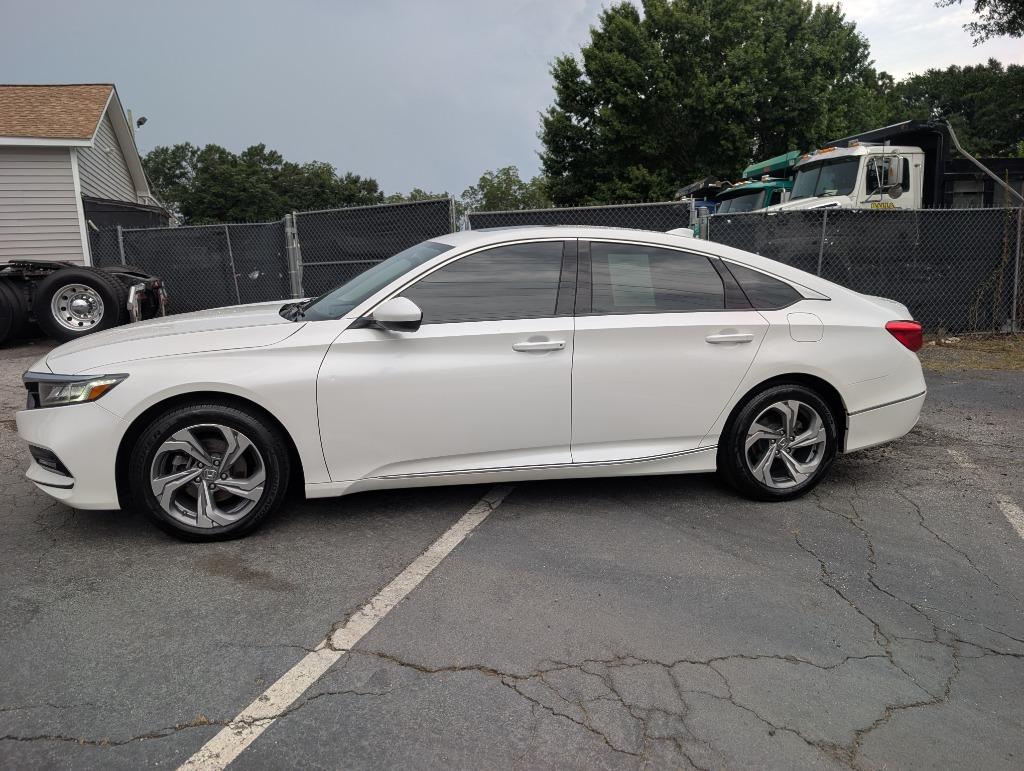 2018 Honda Accord - $17,995