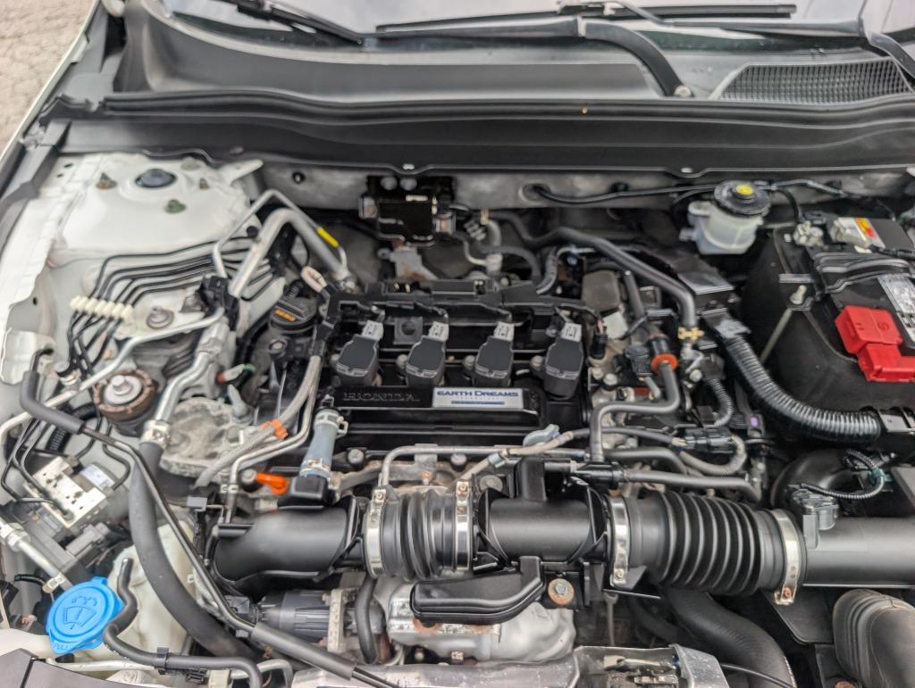 2018 Honda Accord - $17,995