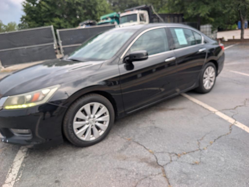 2015 Honda Accord - $14,895