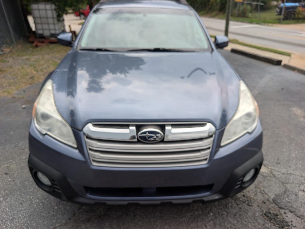 2013 Subaru Outback - $10,995