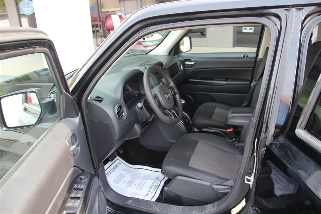2014 Jeep Patriot Sport photo