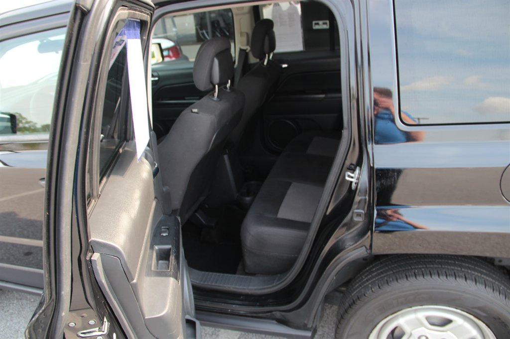 2014 Jeep Patriot Sport photo