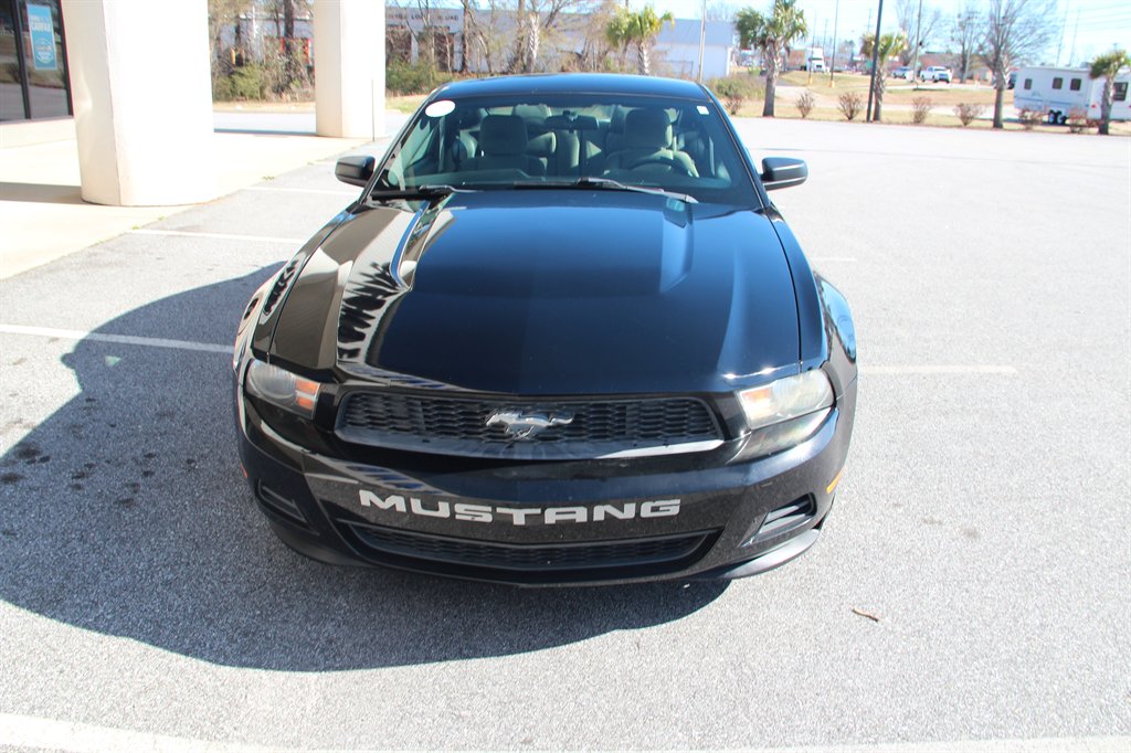 2012 Ford Mustang V6 photo