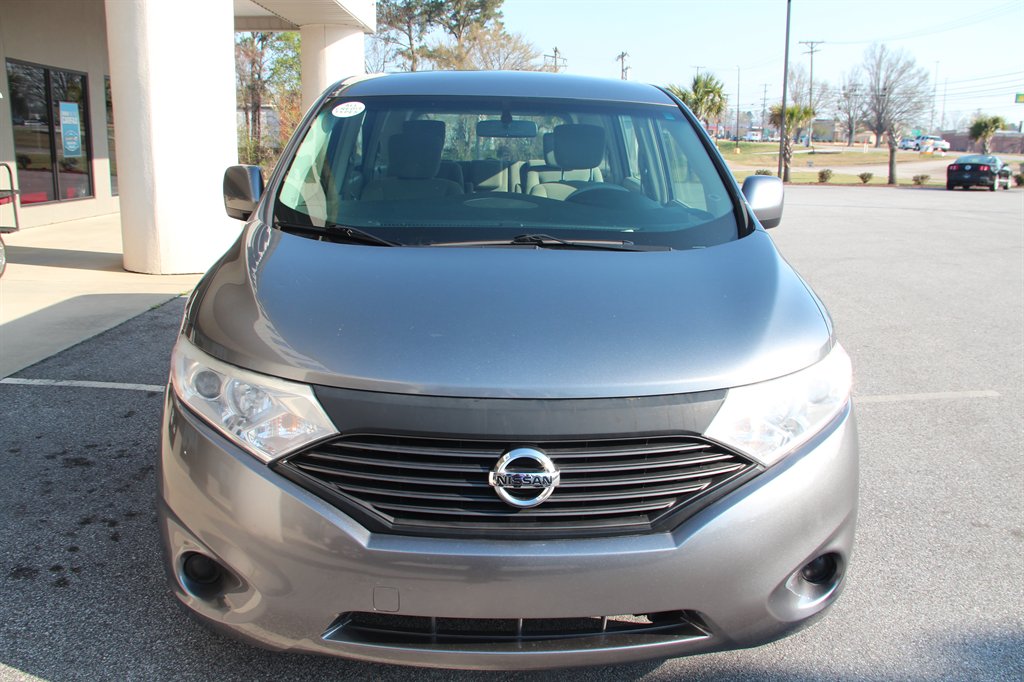 2015 Nissan Quest S photo