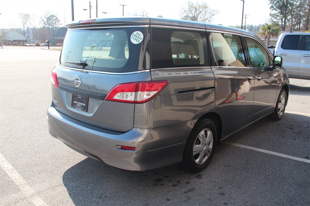 2015 Nissan Quest S photo