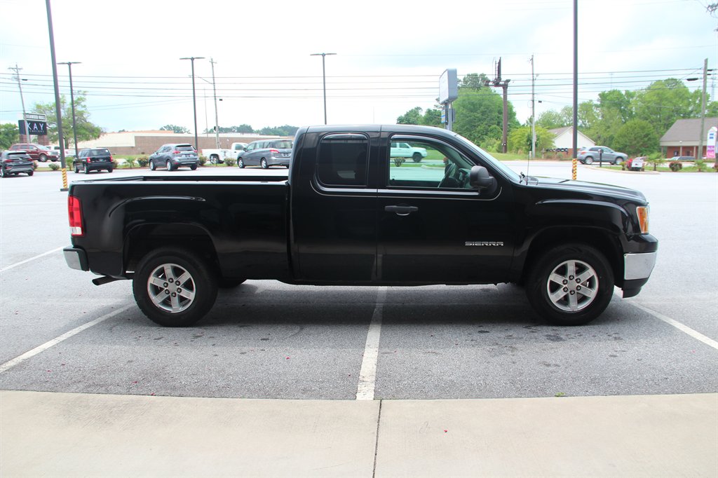 2011 GMC Sierra 1500 SLE photo