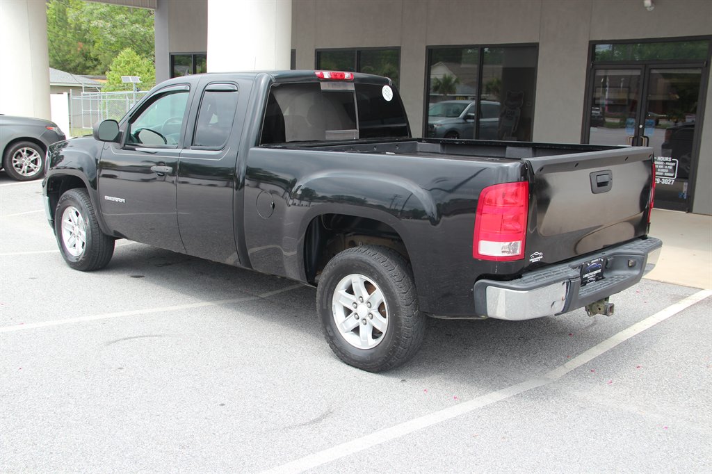 2011 GMC Sierra 1500 SLE photo