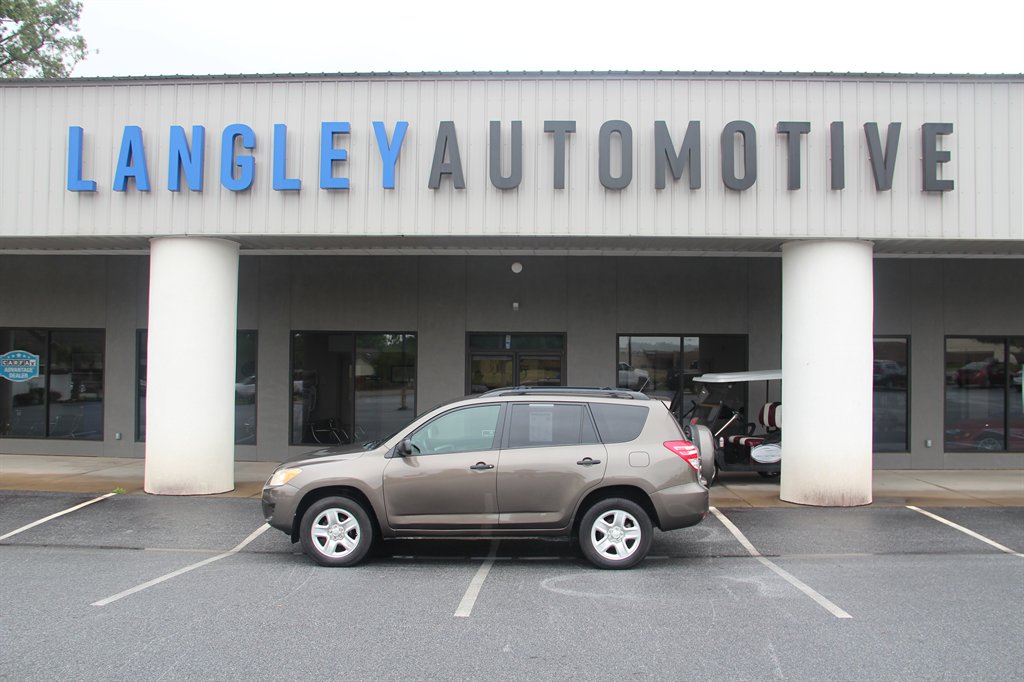 2012 Toyota RAV4 photo