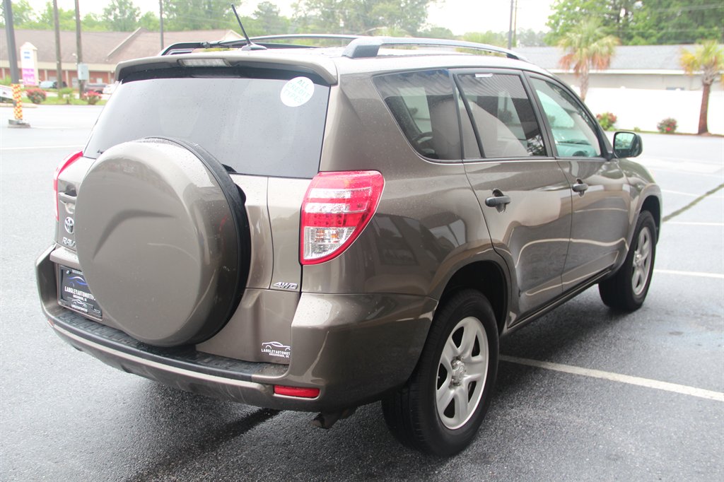 2012 Toyota RAV4 photo