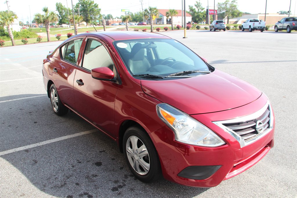 2017 Nissan Versa S Plus photo