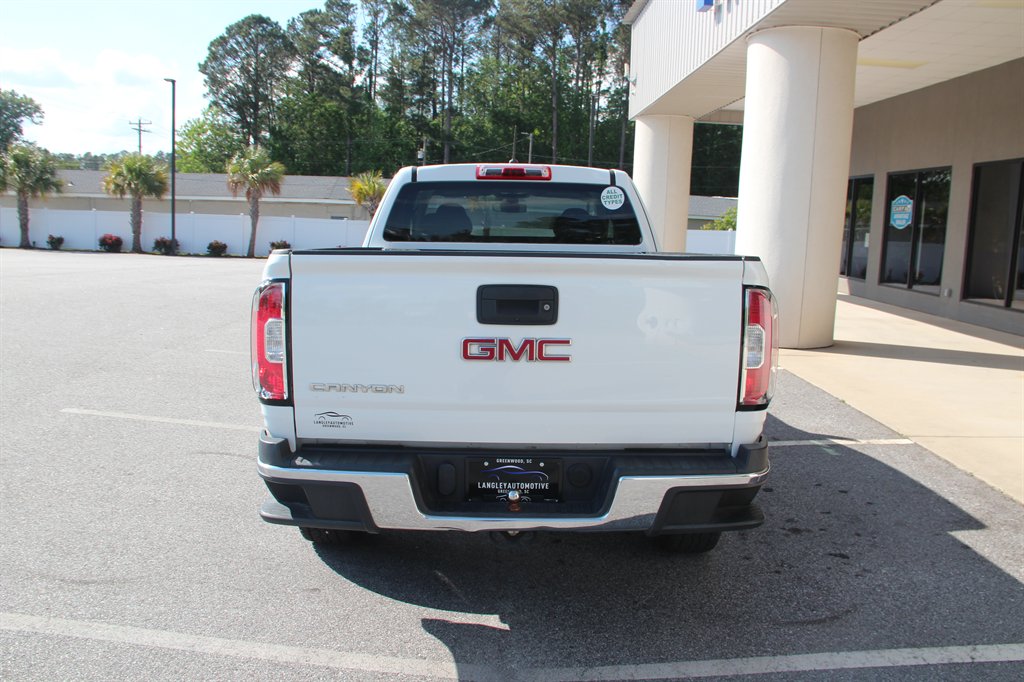 2016 GMC Canyon photo