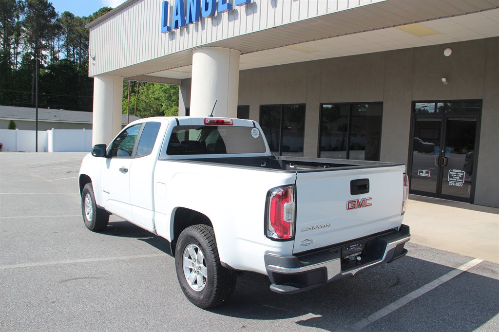 2016 GMC Canyon photo