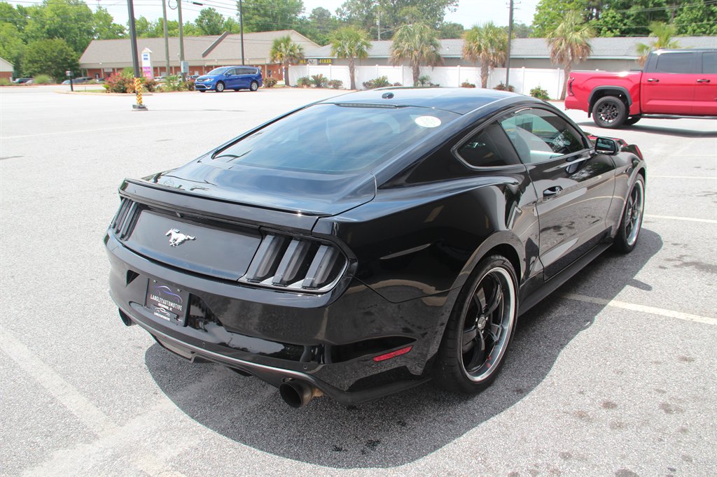 2015 Ford Mustang - $14,495