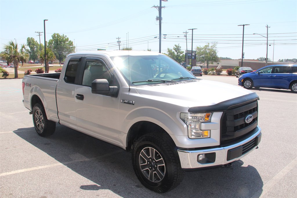 2016 Ford F-150 - $16,995