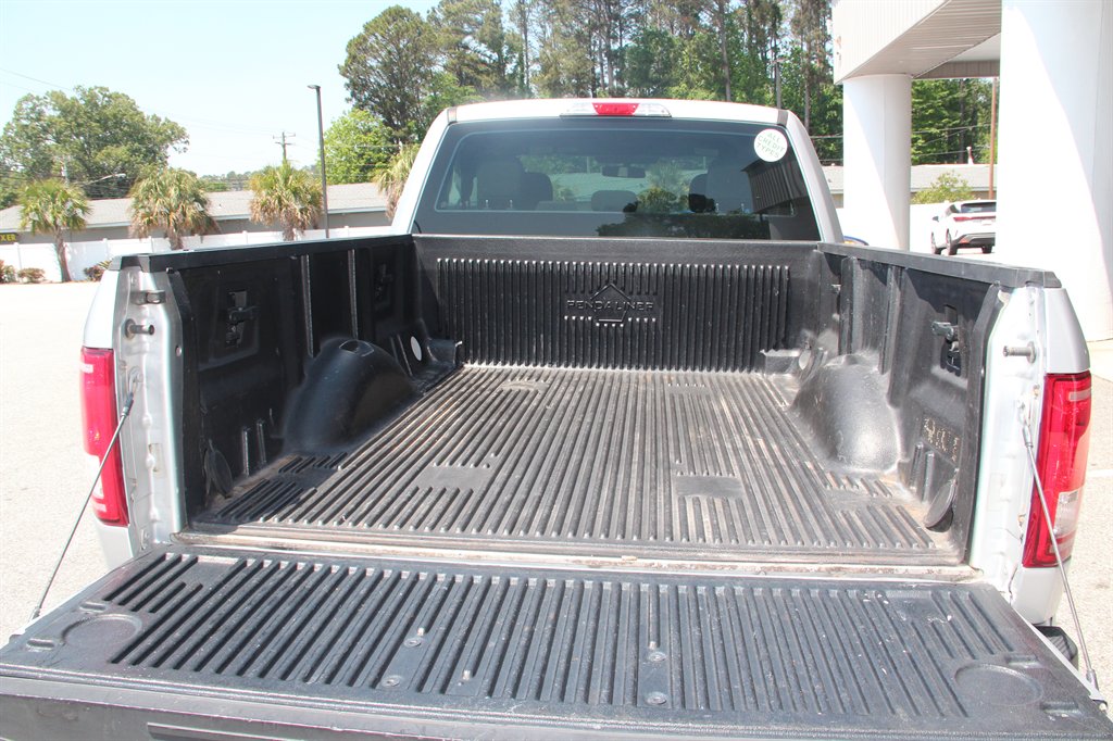2016 Ford F-150 - $16,995