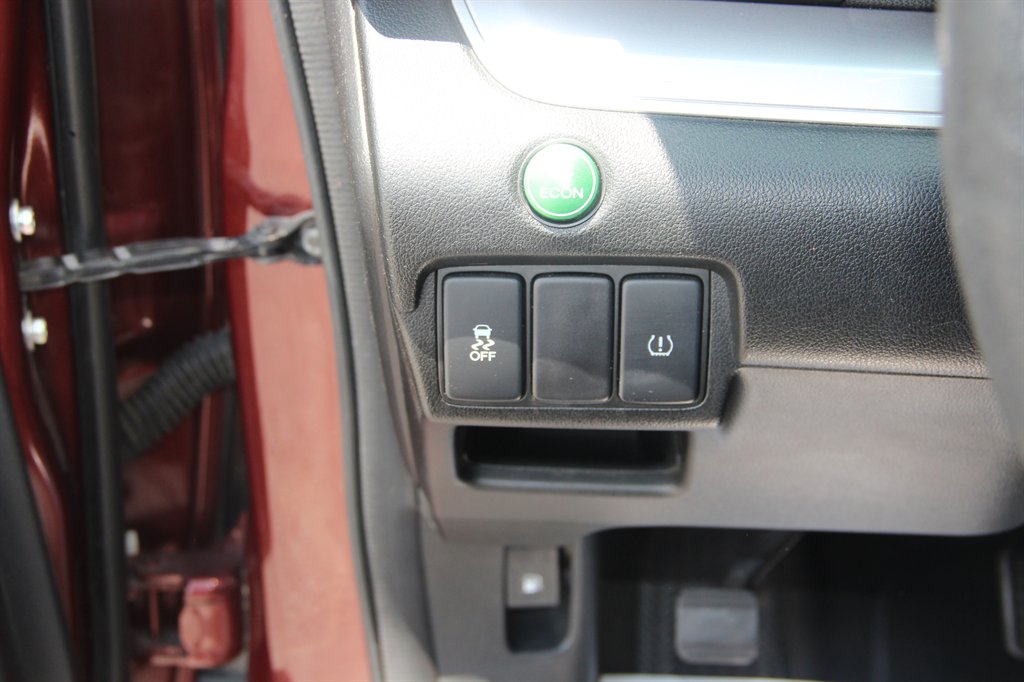 2015 Honda CR-V - $12,995