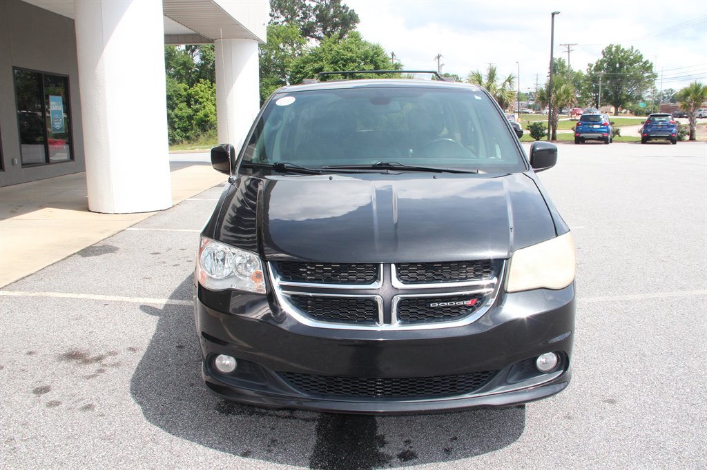 2020 Dodge Grand Caravan - $14,495