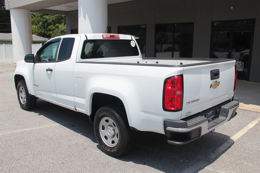 2018 Chevrolet Colorado - $13,995