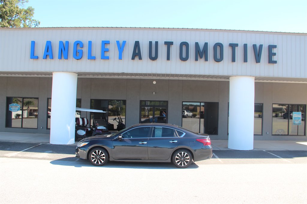 2018 Nissan Altima - $12,995