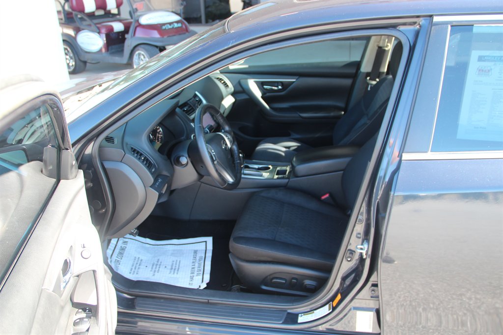 2018 Nissan Altima - $12,995