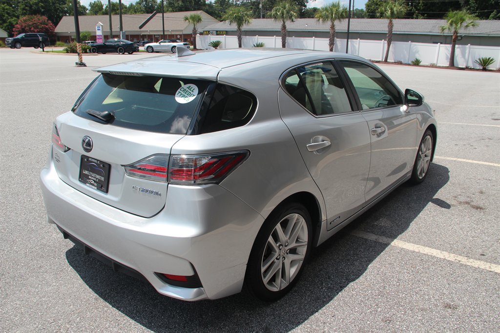 2016 Lexus CT - $14,995