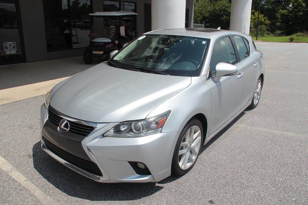 2016 Lexus CT - $14,995