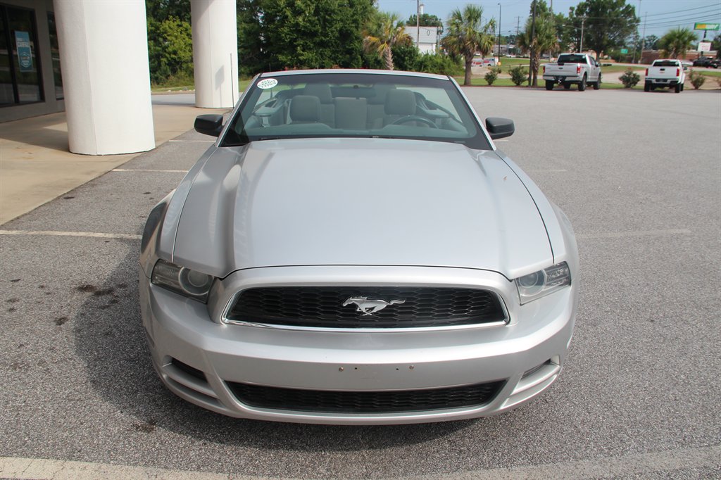 2013 Ford Mustang - $10,995