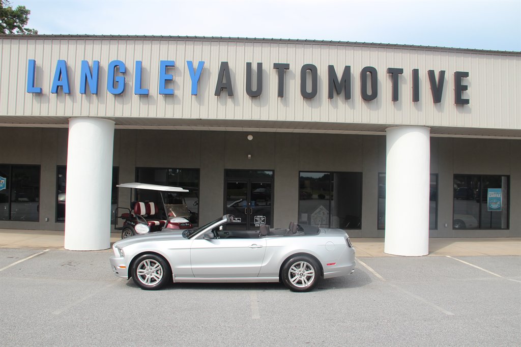 2013 Ford Mustang - $10,995