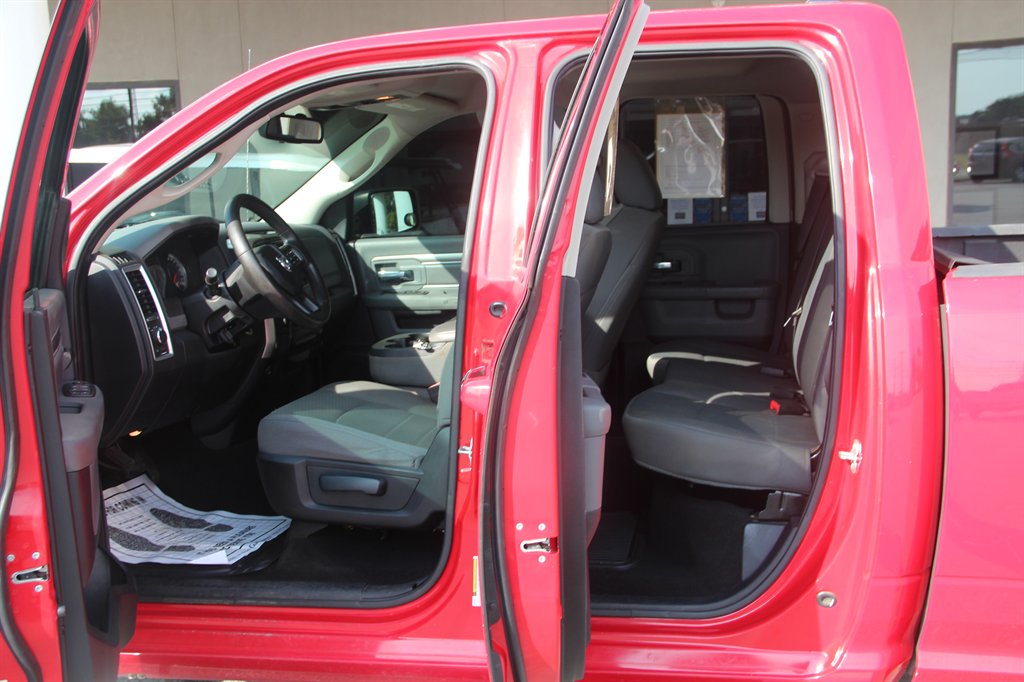 2015 Ram 1500 - $11,995