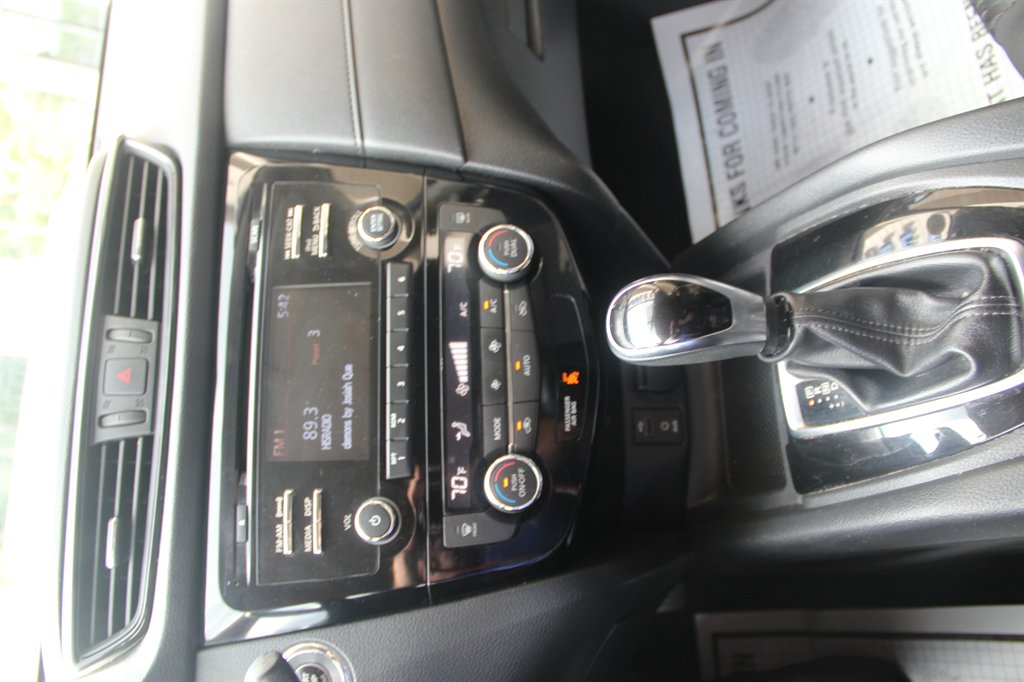 2017 Nissan Rogue - $11,995