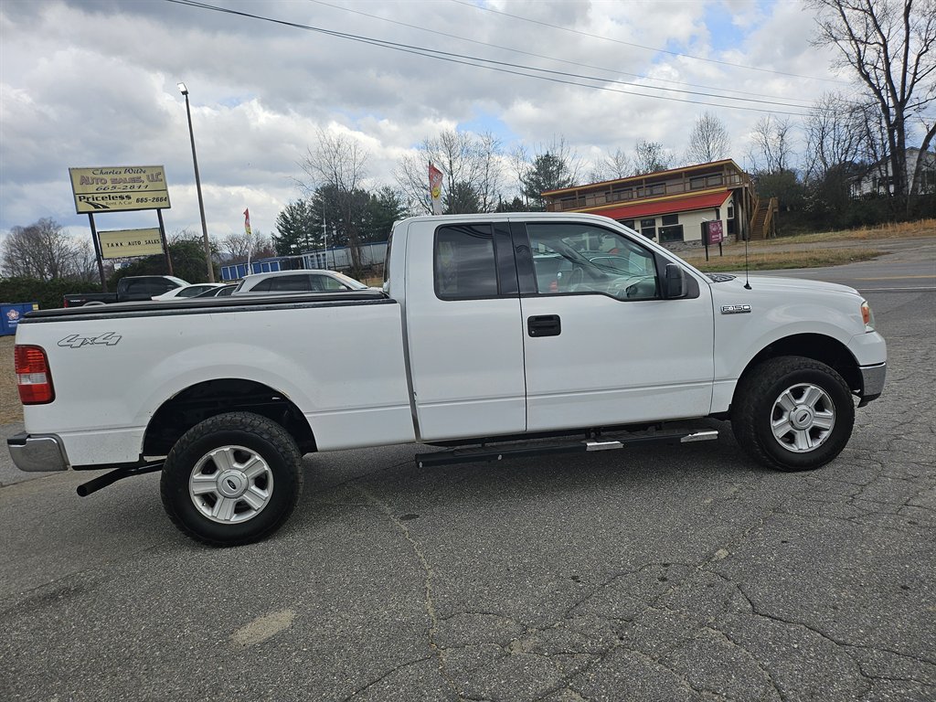 2004 Ford F-150 XL photo