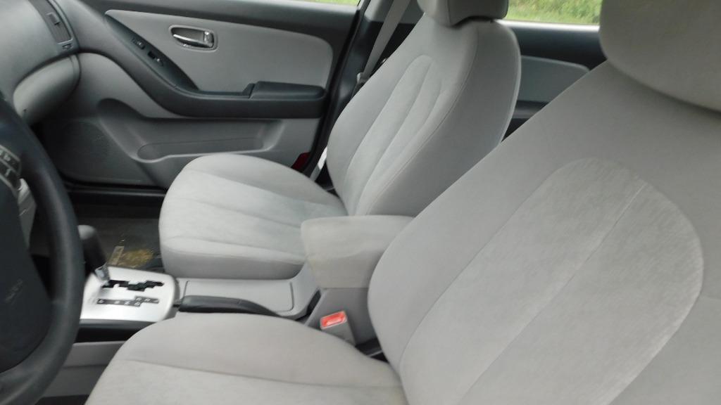 2010 Hyundai Elantra GLS photo