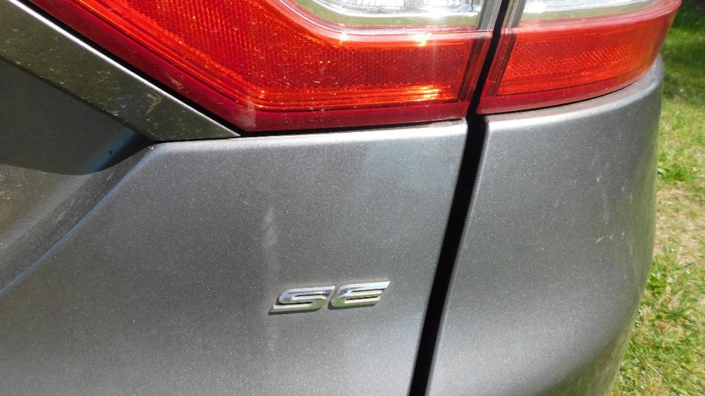 2013 Ford Fusion SE photo