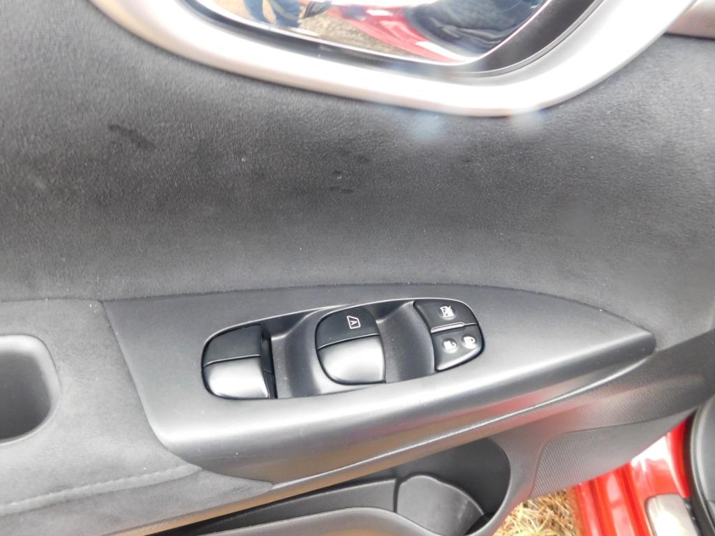 2013 Nissan Sentra - $5,000