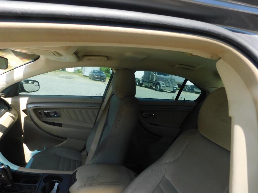 2013 Ford Taurus - $6,995
