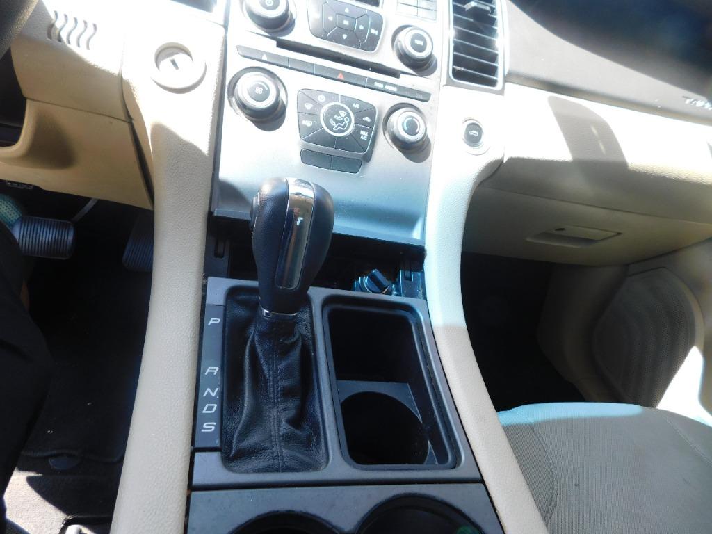 2013 Ford Taurus - $6,995