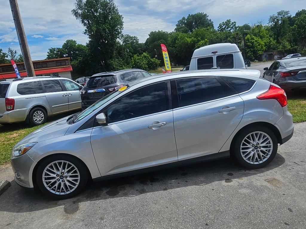 2012 Ford Focus - $4,995