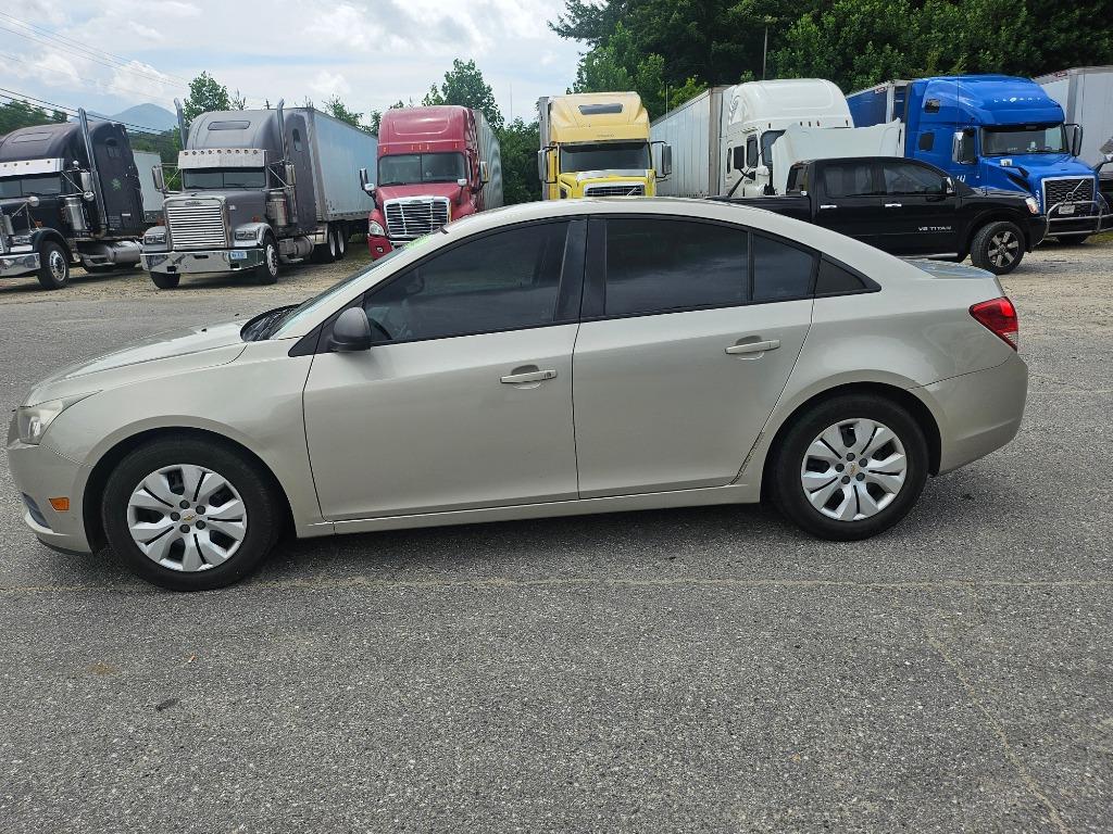 2014 Chevrolet Cruze - $5,995