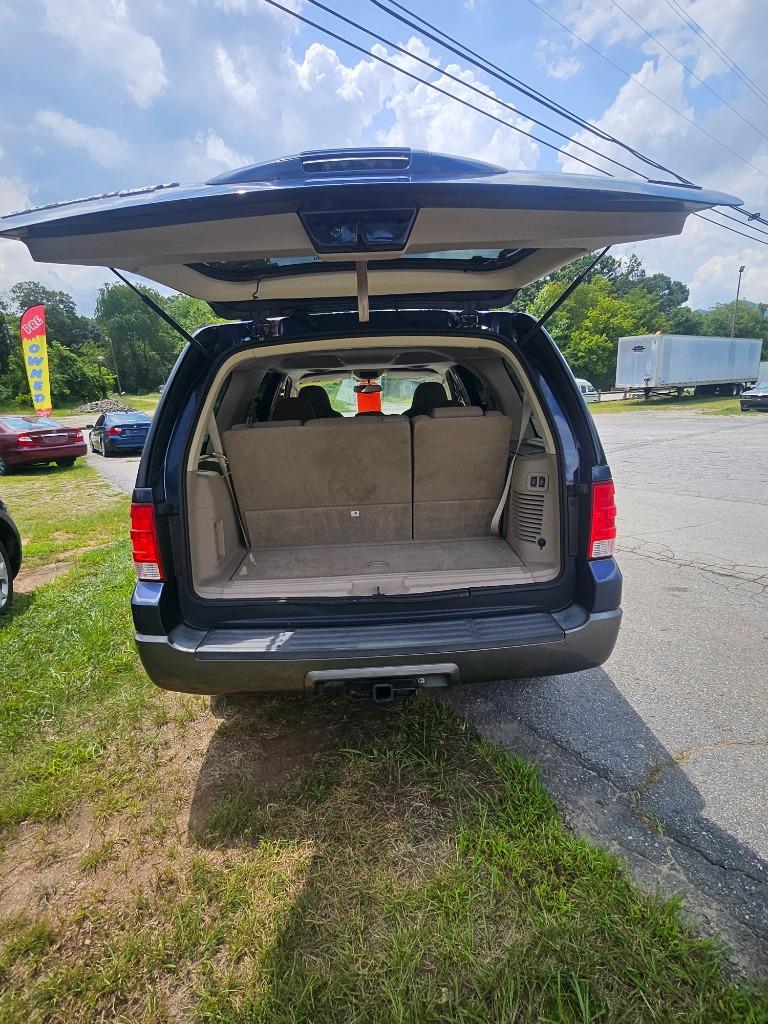 2004 Ford EXPIDITION - $5,500